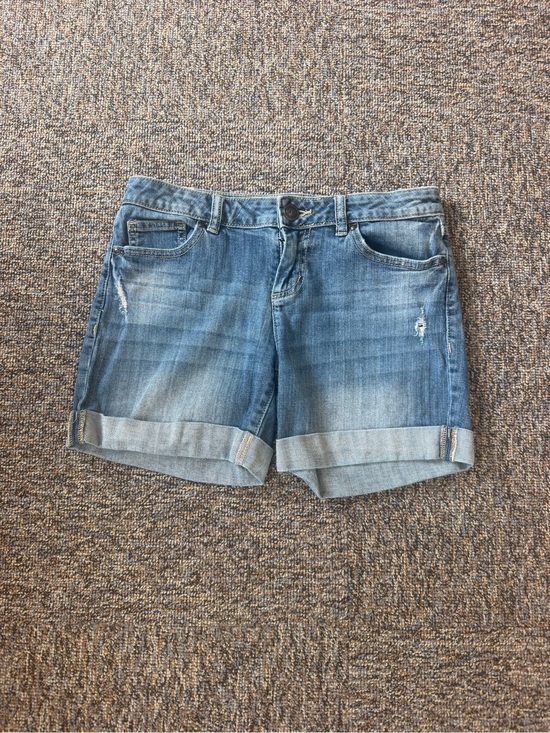 LC Lauren Conrad Pants - LC Lauren Conrad Light Blue Rolled Cuff Denim Shorts Size 6